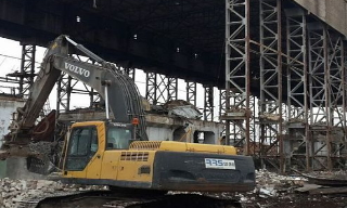 Демонтаж ангаров в Мурманске под ключ - стоимость от 1559 руб. | 2Землекопа-Мрм 
