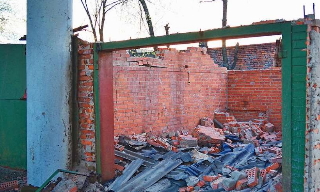 Демонтаж гаражей в Мурманске, цена от 1767 руб. – услуги под ключ от 2Землекопа-Мрм