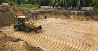 Разработка котлована Мурманск, цена от 312 руб./м3.